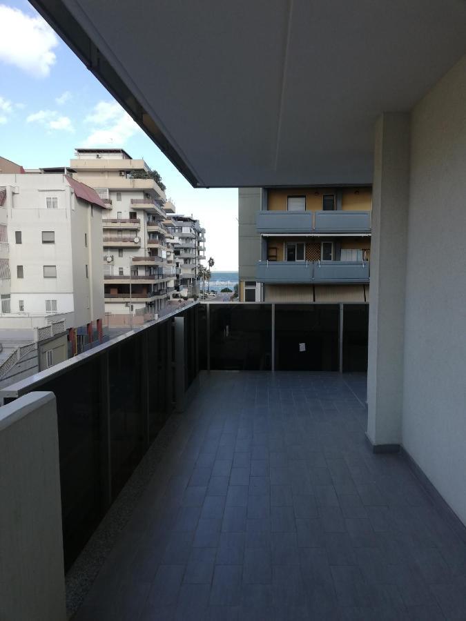 Levante Waterfront Bari Exteriör bild